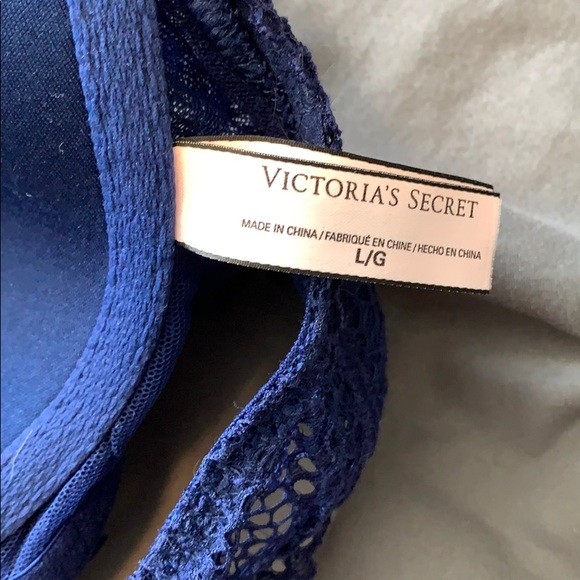 Victoria’s Secret lace lined bralette - Picture 3 of 3